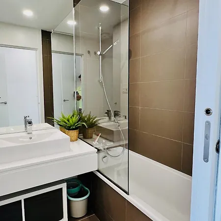 Apartment Brand New With Mountain And Sea View Estepona